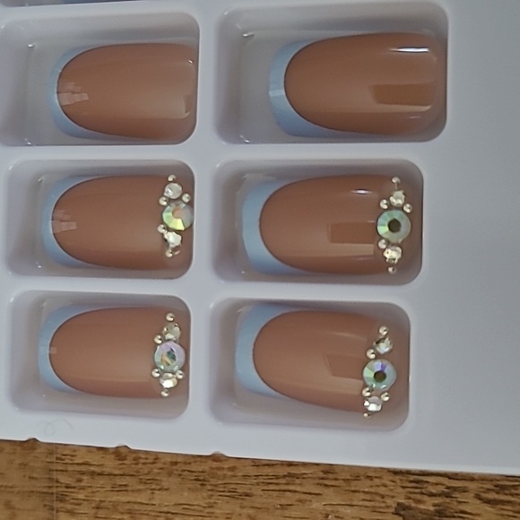 2/$16 Rhinestone Blue French Manicure Press On Nails - Picture 14 of 14